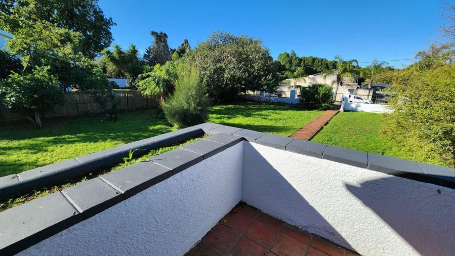 3 Bedroom Property for Sale in Bergzicht Western Cape